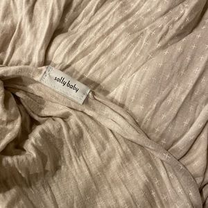 AJJ x Solly Baby Wrap